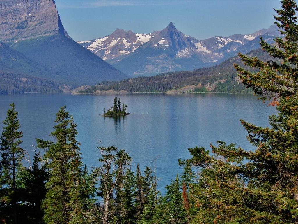 Dancing Bears Inn East Glacier Park Village Экстерьер фото